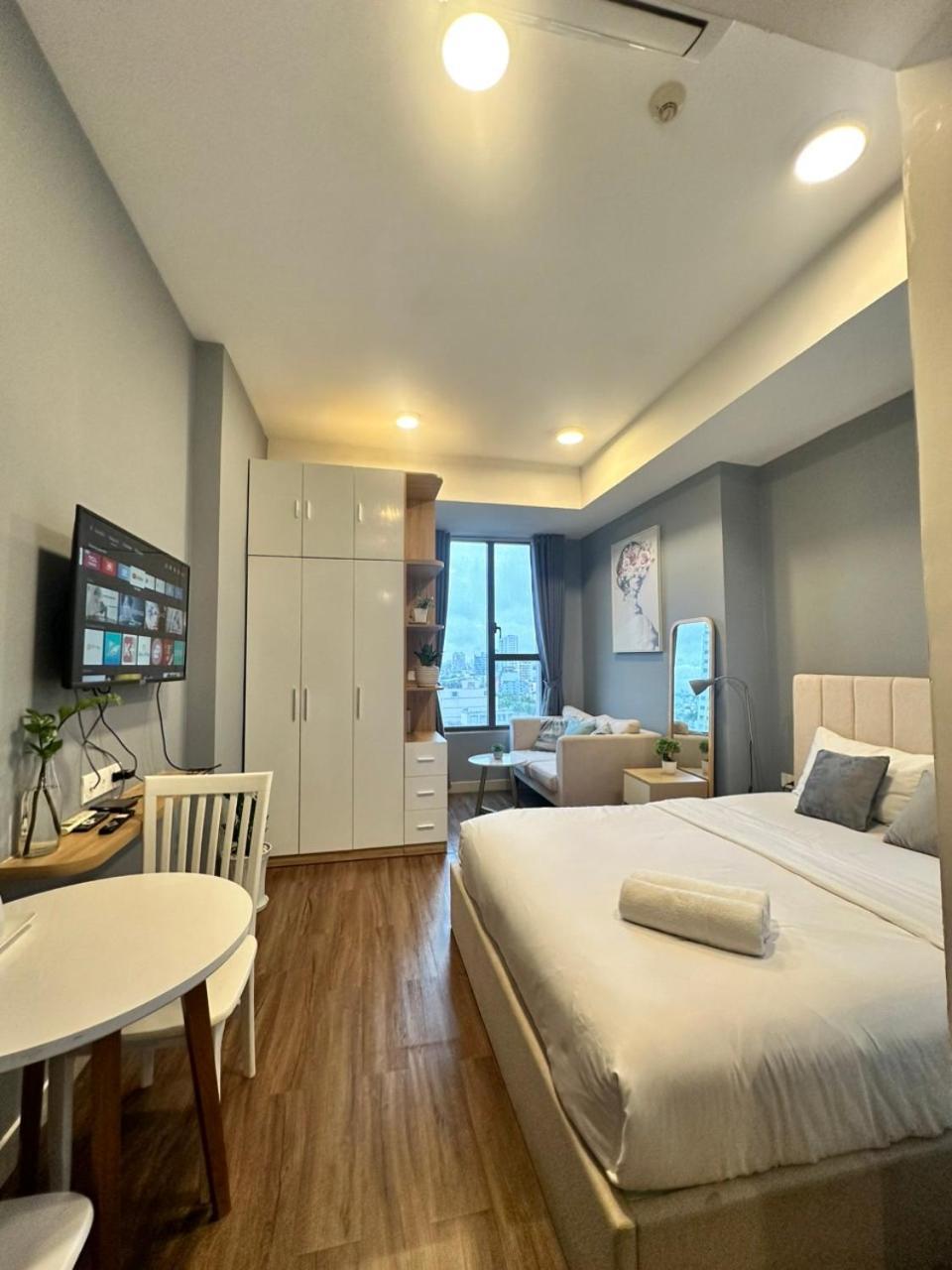Yourhomes - River Gate Thành Pho Ho Chí Minh Esterno foto